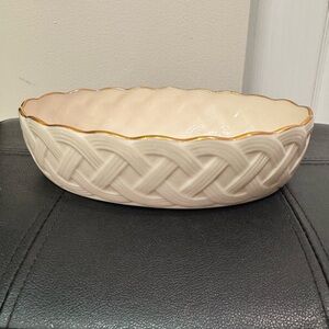 Lenox Basket Weave Bowl 8” with 24K Trim